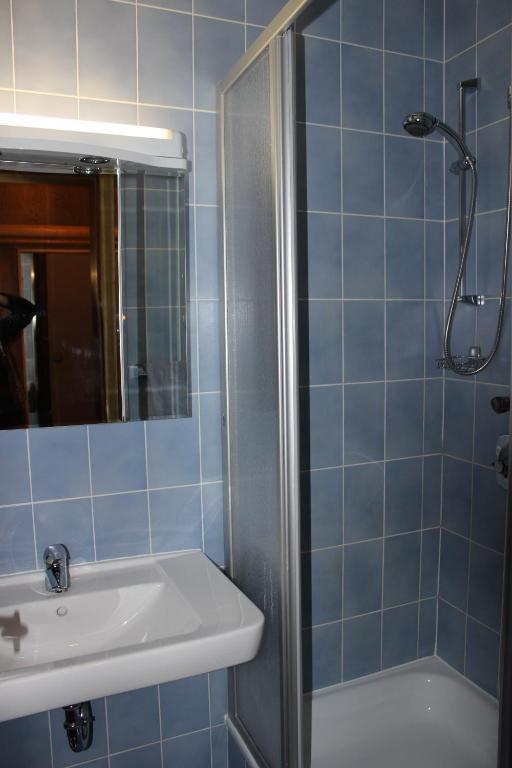 Ferienwohnung Haus am Mühlanger Serfaus Zimmer foto