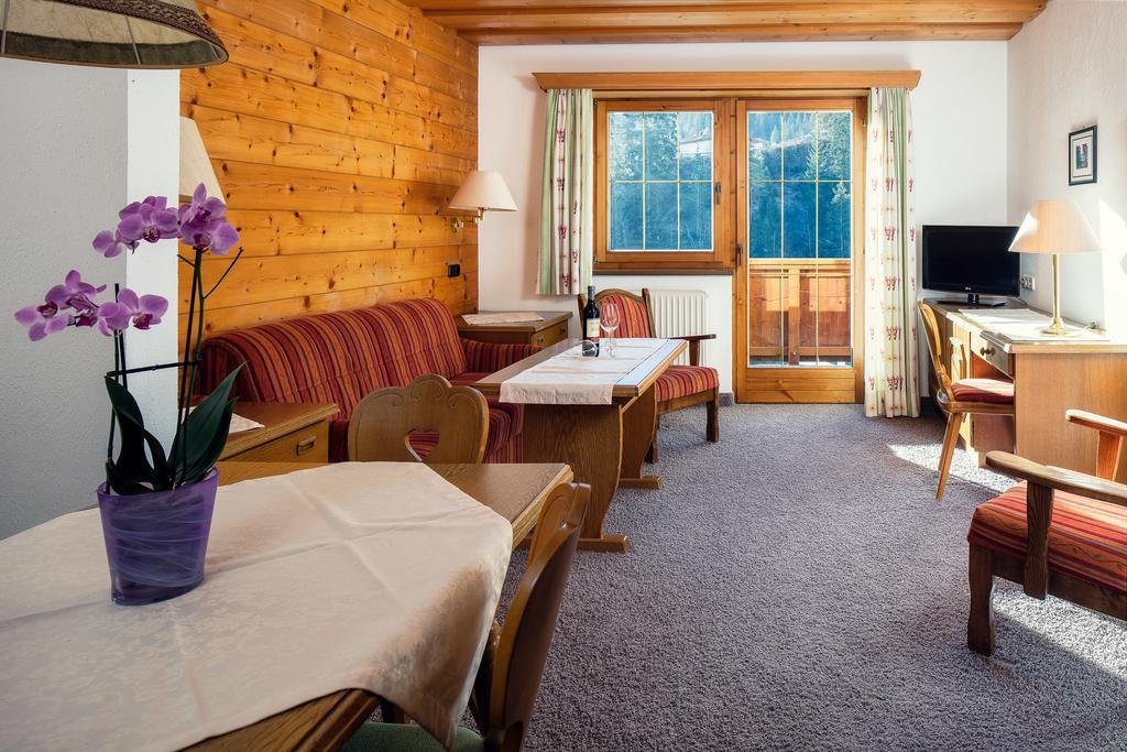 Ferienwohnung Haus am Mühlanger Serfaus Exterior foto